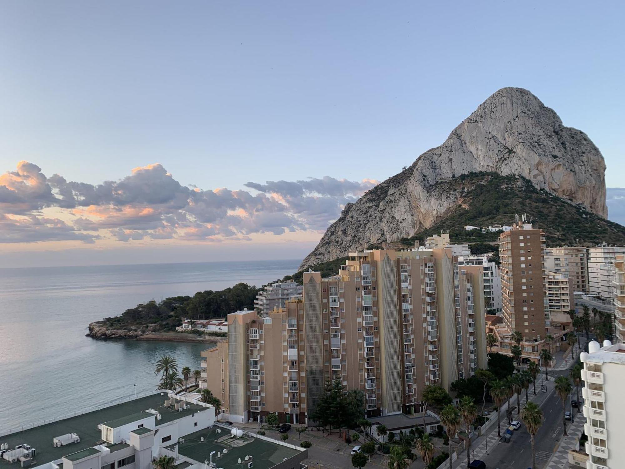 Apolo 16 Impresionantes Vistas Piso 14 Sobre El Mar. Top. Калпе Екстериор снимка